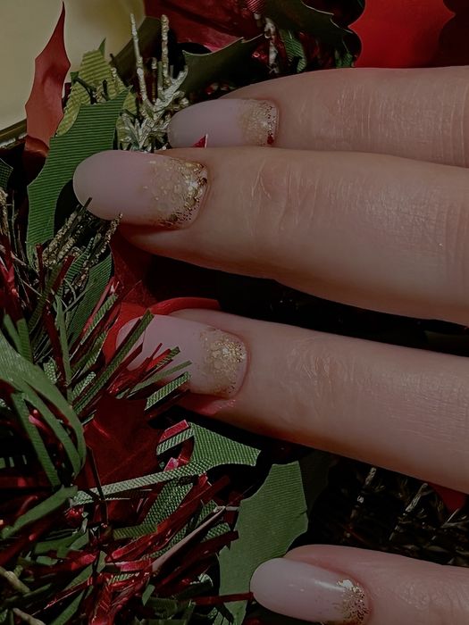 Unghii cu gel/oja semipermanenta