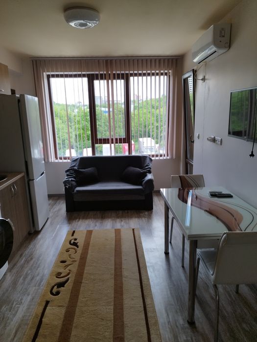 Дава се под наем Тристаен апартамент в Плевен, Идеален център - 60 кв.м за 408 € - Снимка #9