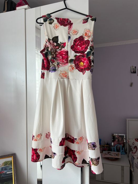 Рокля носена само веднъж