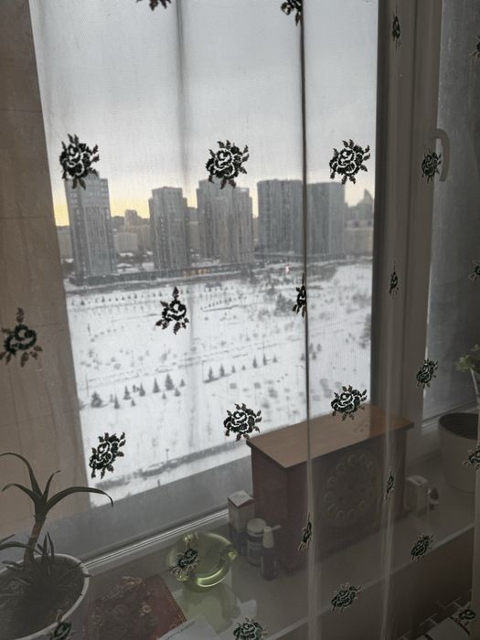 продам шторы комплект ! 10000