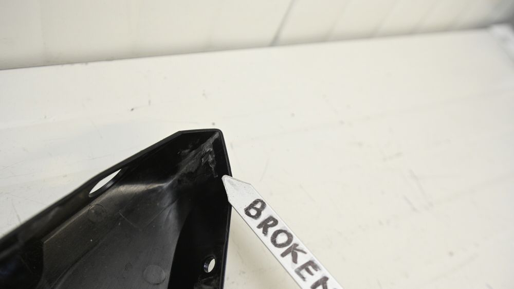 Carena Codita Spate Dreapta BMW M1000XR K69 2020 - 2025