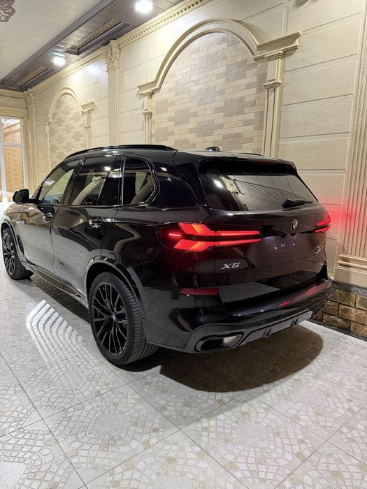 BMW X5 40i