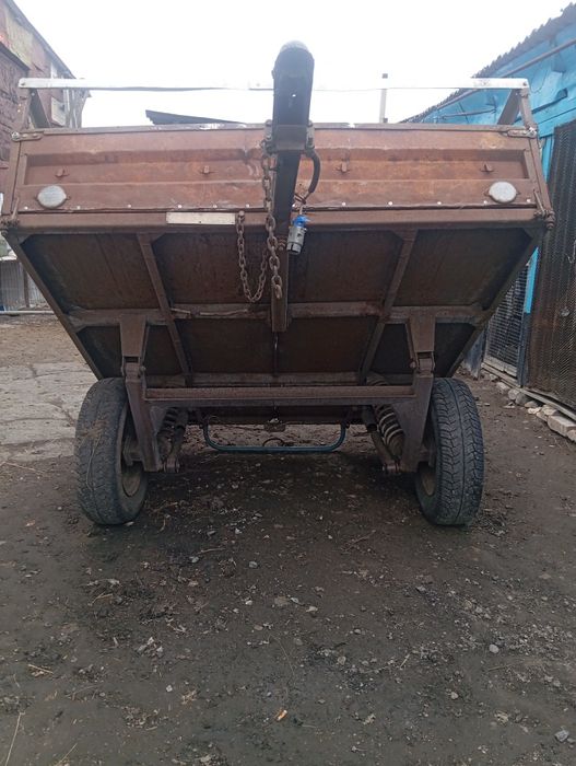 Автомобильный прицеп