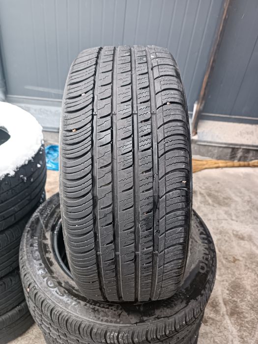 Kumho 235/55/17 ideal SROCHNO