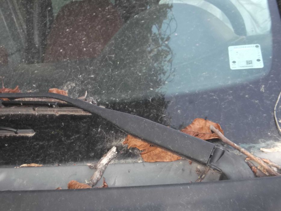 Рамена на  чистачките Мерцедес А класа 1.7 цди 90 к.с.2000г.