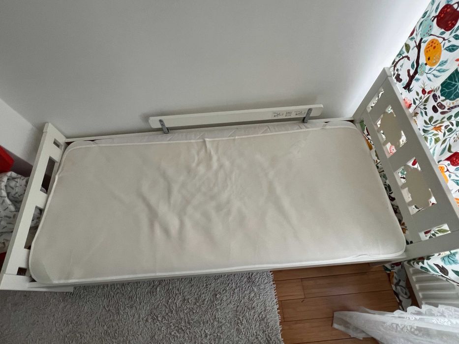 Pat +somieră, alb, 70x160 cm plus saltea plus protectie saltea .