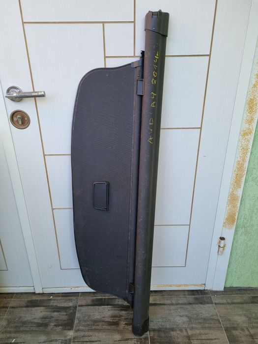 Щора за багажник на Ауди А4 авант / 2014г