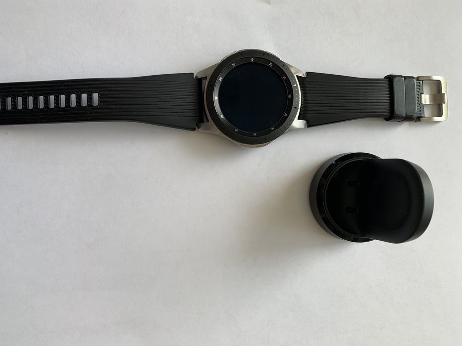 Умные часы Samsung Galaxy Watch 46 mm/Bluetooth