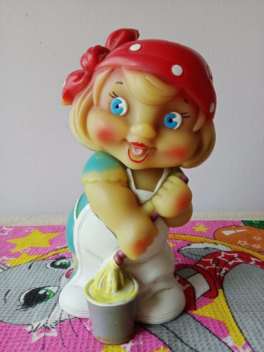 Мишка плюшевый , шашки , игрушки , вешалки СССР