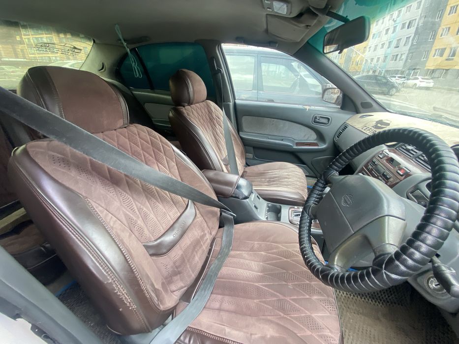 Nissan cefiro 2.5 at(автомат)