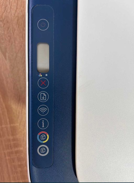 Продавам принтер HP DeskJet 2721e