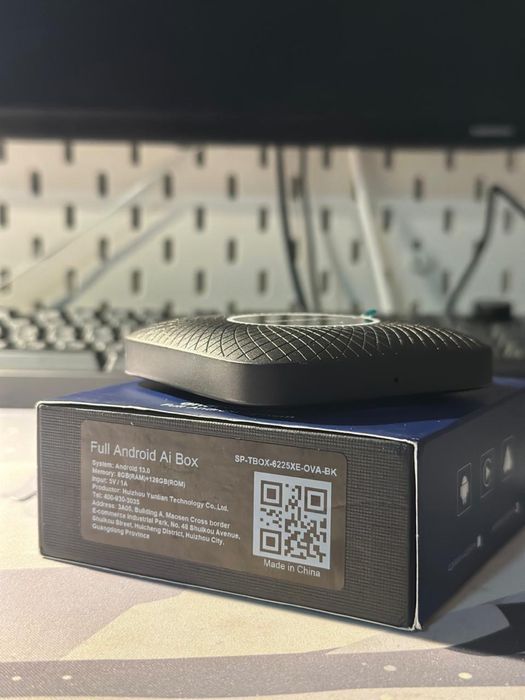 Adaptor Carlinkit AI TBox Ambient LED Android 13.0