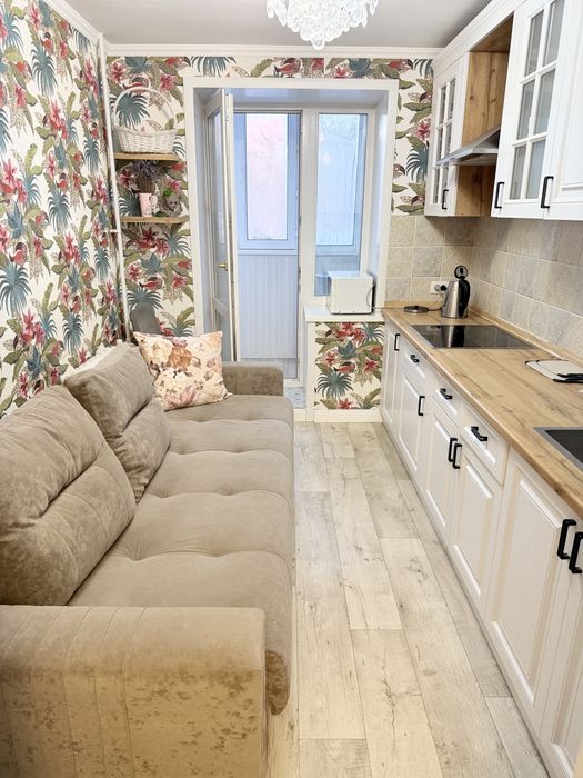 4 комнатная квартира люкс Караганда стадион Шахтёр, Жастар, КВШ, ДВД