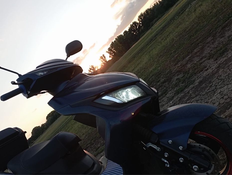 Продам сткутр 125 кубов