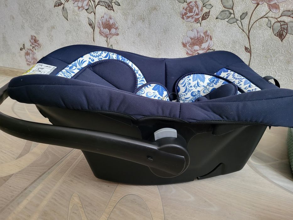 Продам детскую автолюльку