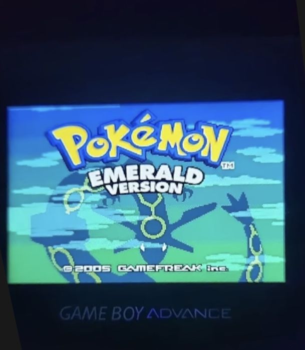 Joc pokemon emerald. Emerald nintendo