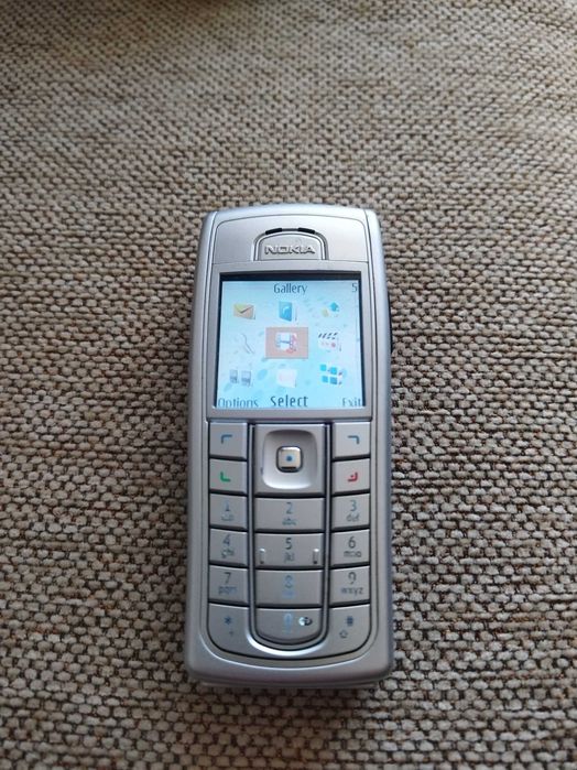 Nokia 6230i telefon mobil Finland Functional