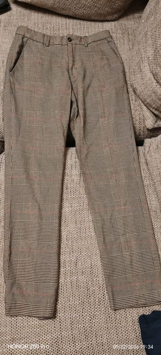 Продавам панталон Зара