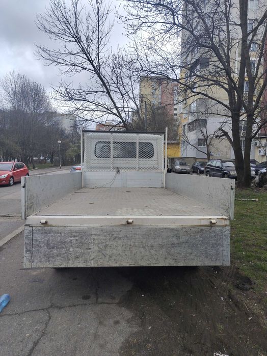 Предлагам транспортни услуги