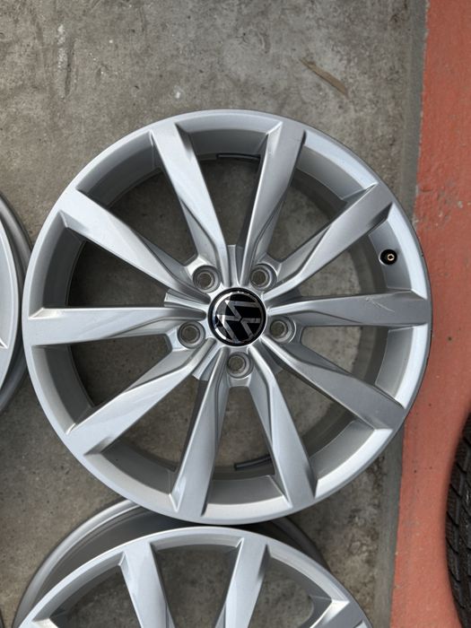 Jante originale VW Golf 6 7 R17 Dijon 5x112 5G0601025K 6J ET48