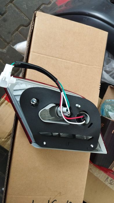 Задний фонарь камри 40