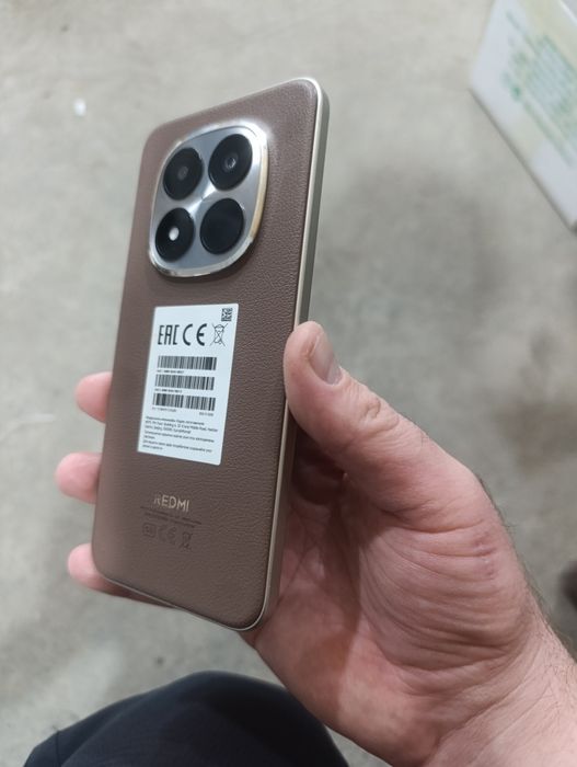 Redmi 15 Pro + 5 G 512 gb ideal