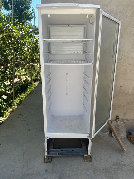 Холодильник и морозильник