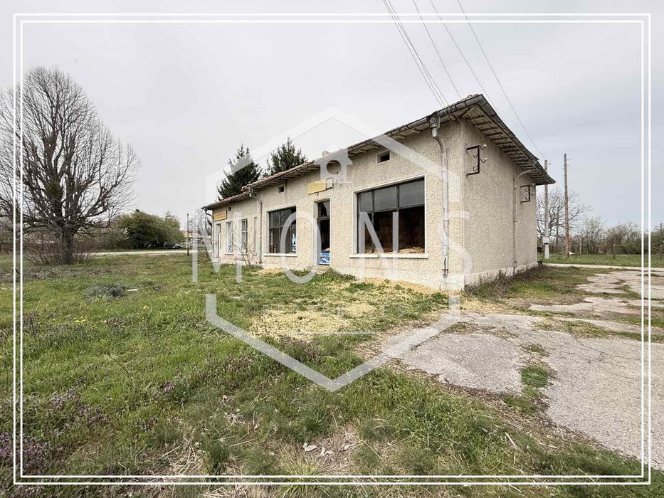 Парцел в Търговище, област-с.Ястребино площ 1179 цена 22800