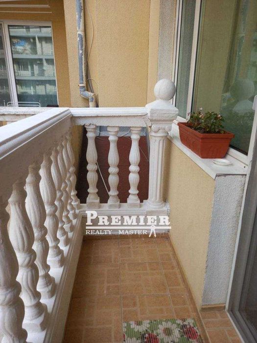 Продава се Тристаен апартамент в Поморие - 96 кв.м за 1615 €/кв.м - Снимка #8