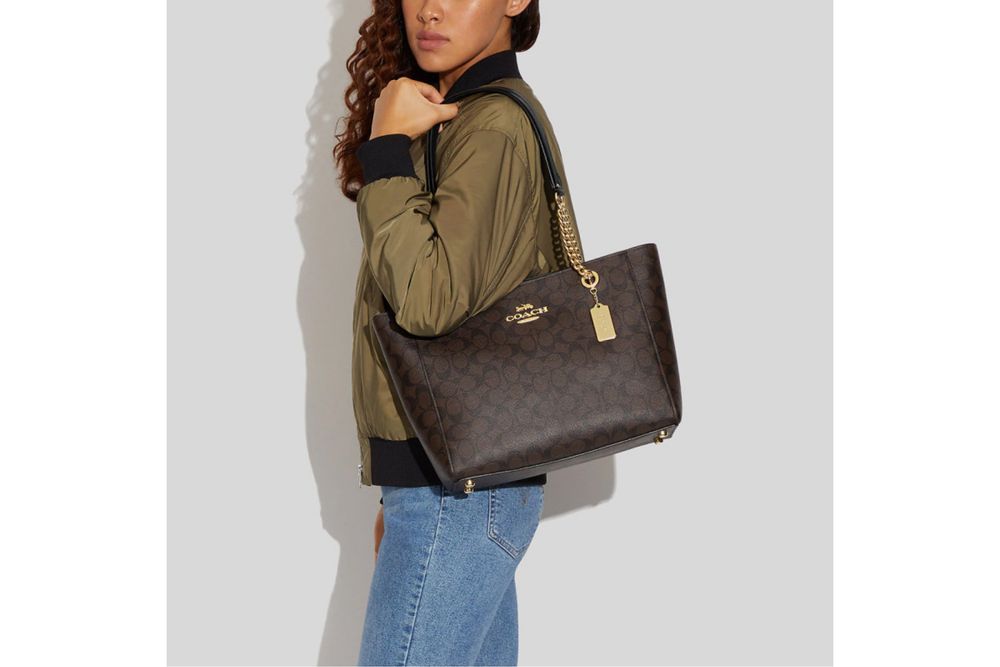 Сумка Coach кожанная