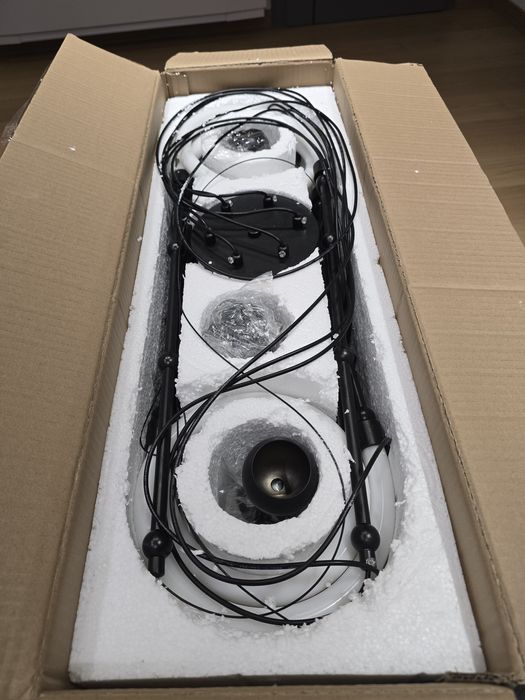 LED Полилей SIA 18005P-6L / 2 Броя Чисто нови