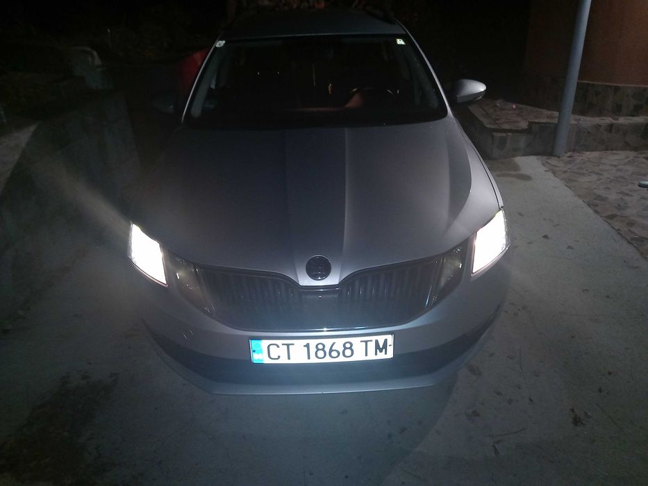 Шкода Октавия 1,4-110 коня метан