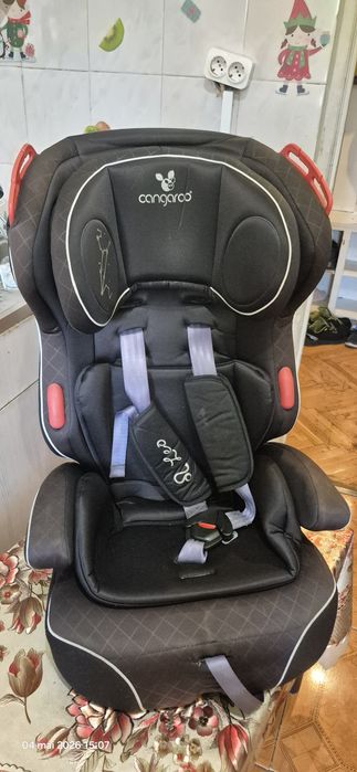 Vand scaun auto de copil