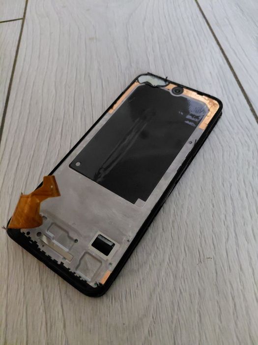 Poco m4 pro на запчасти