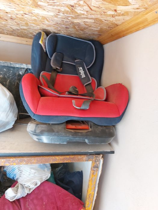 Автокресло простое