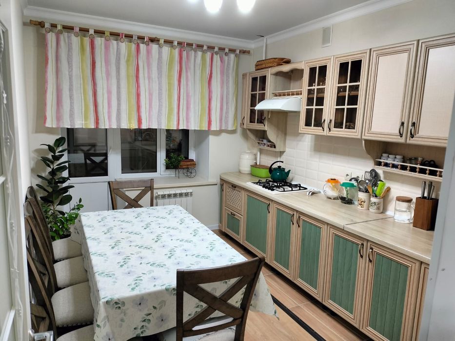 Продам 2 к.кв р-он Алтын Орда