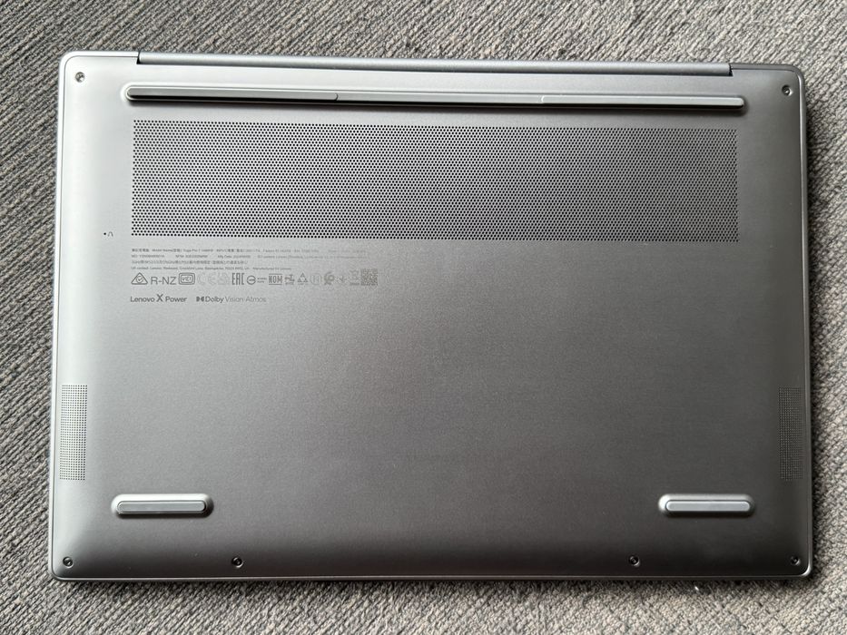 Лаптоп Lenovo Yoga Pro 7, GeForce RTX 4050 6GB,Ultra 7 155H, 32GB