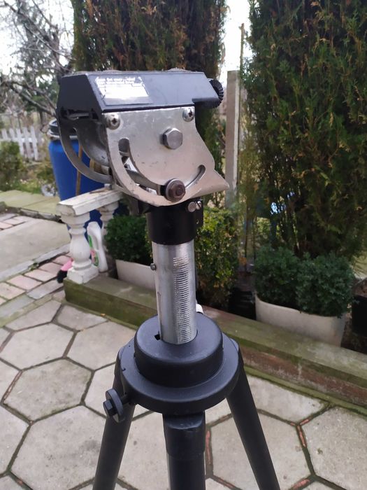 Профи тежкотоварен фото- видео статив QuickSet гр. Асеновград • OLX.bg