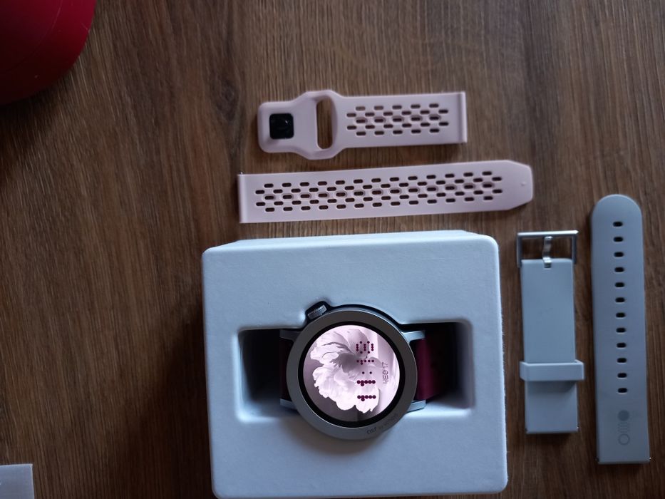 Смарт часовник CMF by Nothing Watch PRO2