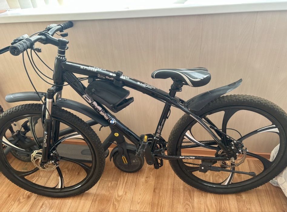 Велосипед бмв черного цвета