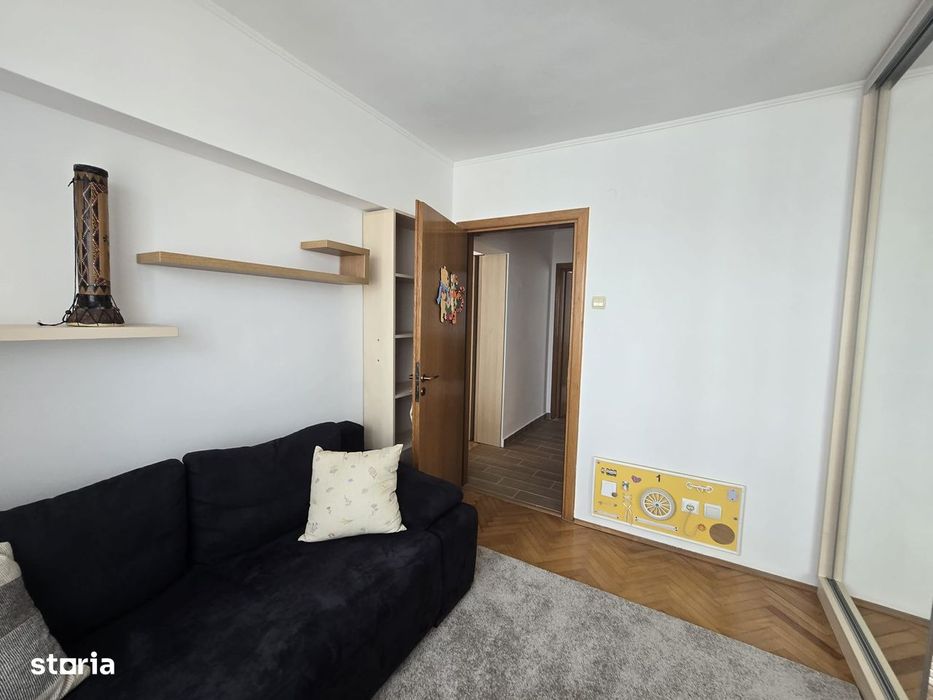 Metrou Calea Grivitei - centrala si loc de parcare