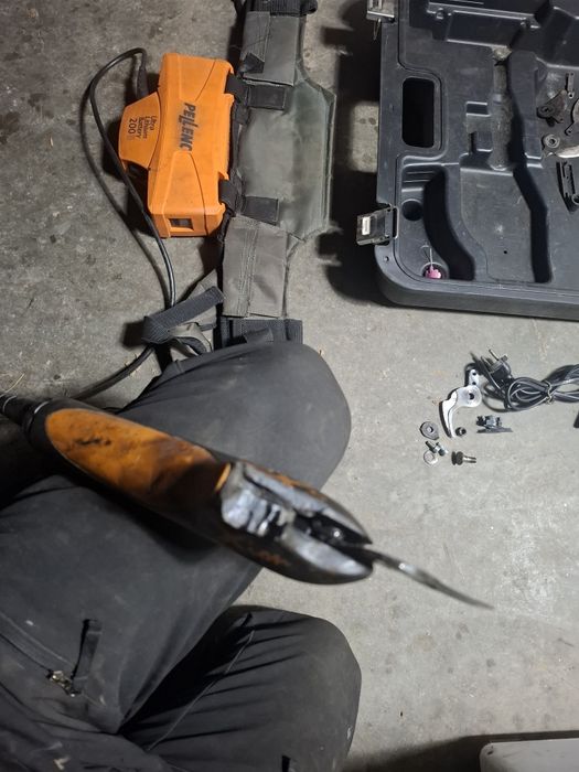 Foarfecă electrica Pelenc