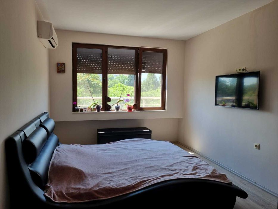 Продава се Тристаен апартамент в Пловдив, Каменица 2 - 109 кв.м за 2647 €/кв.м - Снимка #4