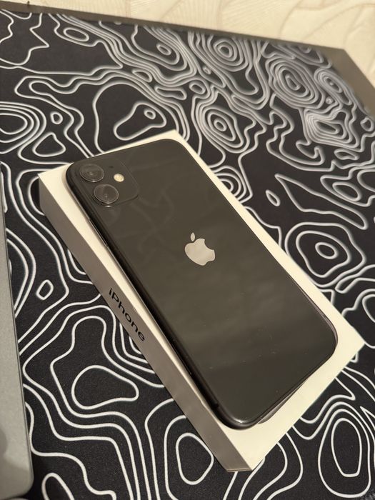 Продам айфон 11 128гб