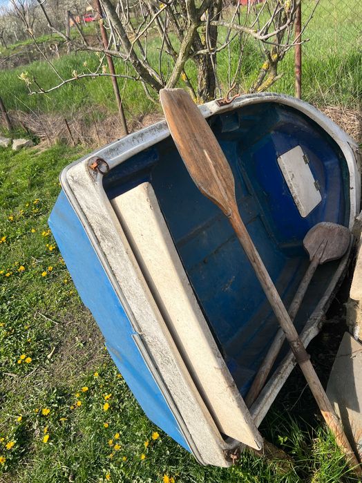 barca de fibra pescuit