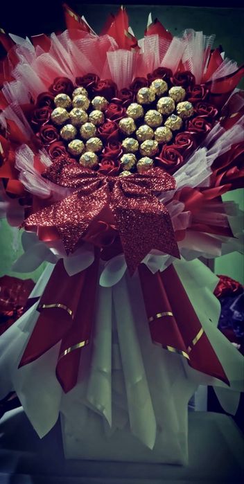 Buchete trandafiri eterni din sapun