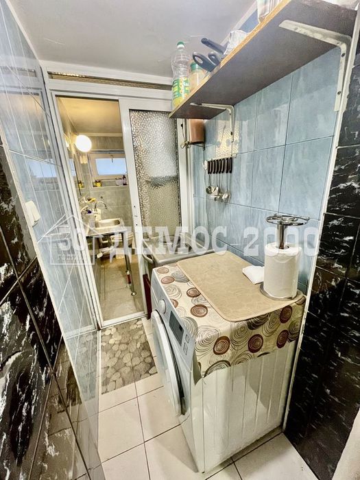 Дава се под наем Двустаен апартамент в Варна, Левски - 30 кв.м за 248.88 € - Снимка #6