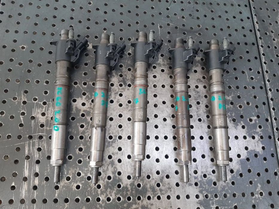 injector 0445116046 2.0 d  volvo s60 ll s80 ll v60 l xc60 xc 70  31303238