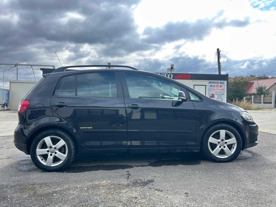 Volkswagen golf 5 plus