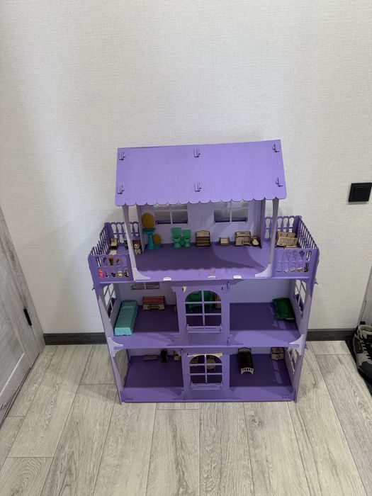 Продам домик для кукол